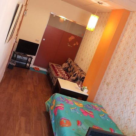 Smile Baby Hotel Luodong Bagian luar foto