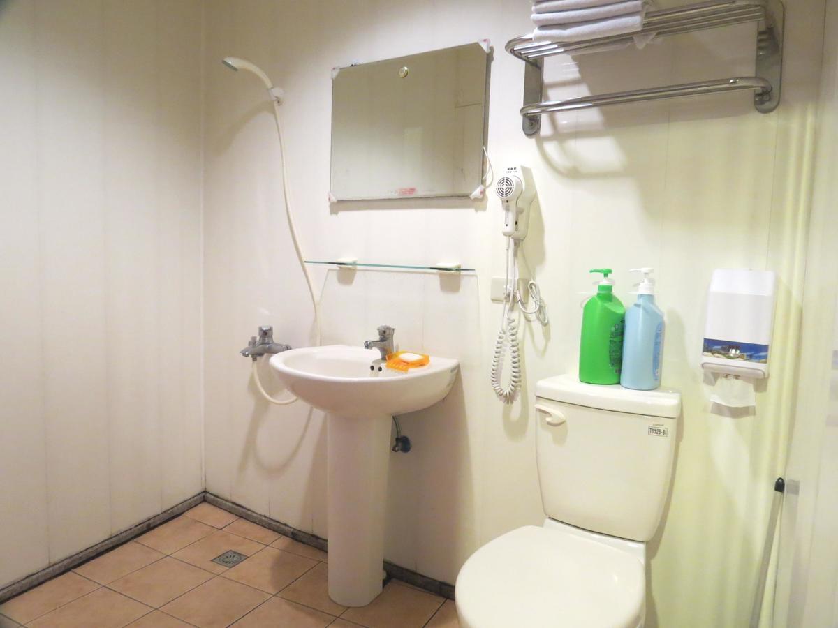 Smile Baby Hotel Luodong Bagian luar foto