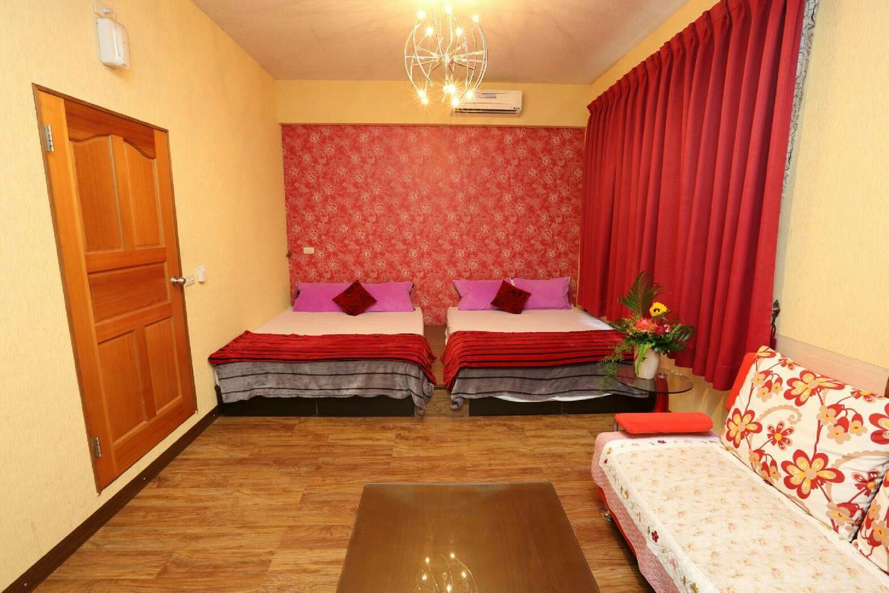 Smile Baby Hotel Luodong Bagian luar foto