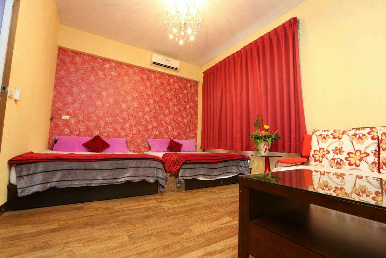 Smile Baby Hotel Luodong Bagian luar foto